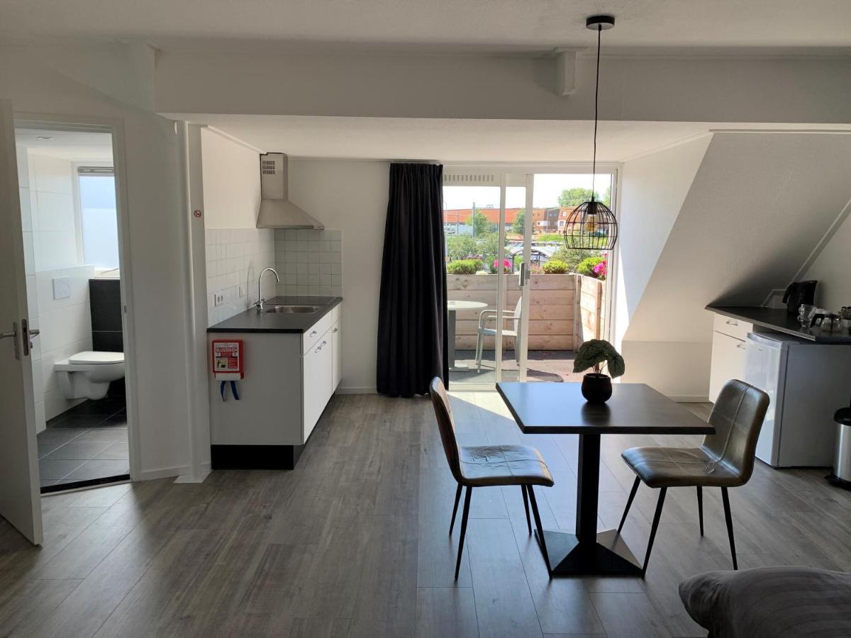 카스트리컴 Slapen Bij De Buurvrouw B&B 외부 사진